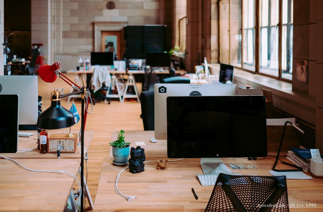 Intercom alternatives for beauty salons: 8 tools compared